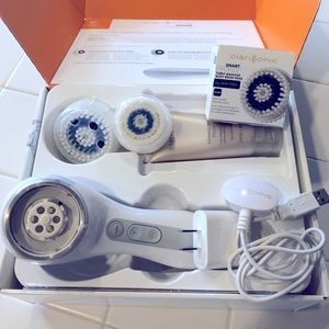 Clarisonic Smart Profile Face & Body Sonic Cleansing System & 3 new brush heads